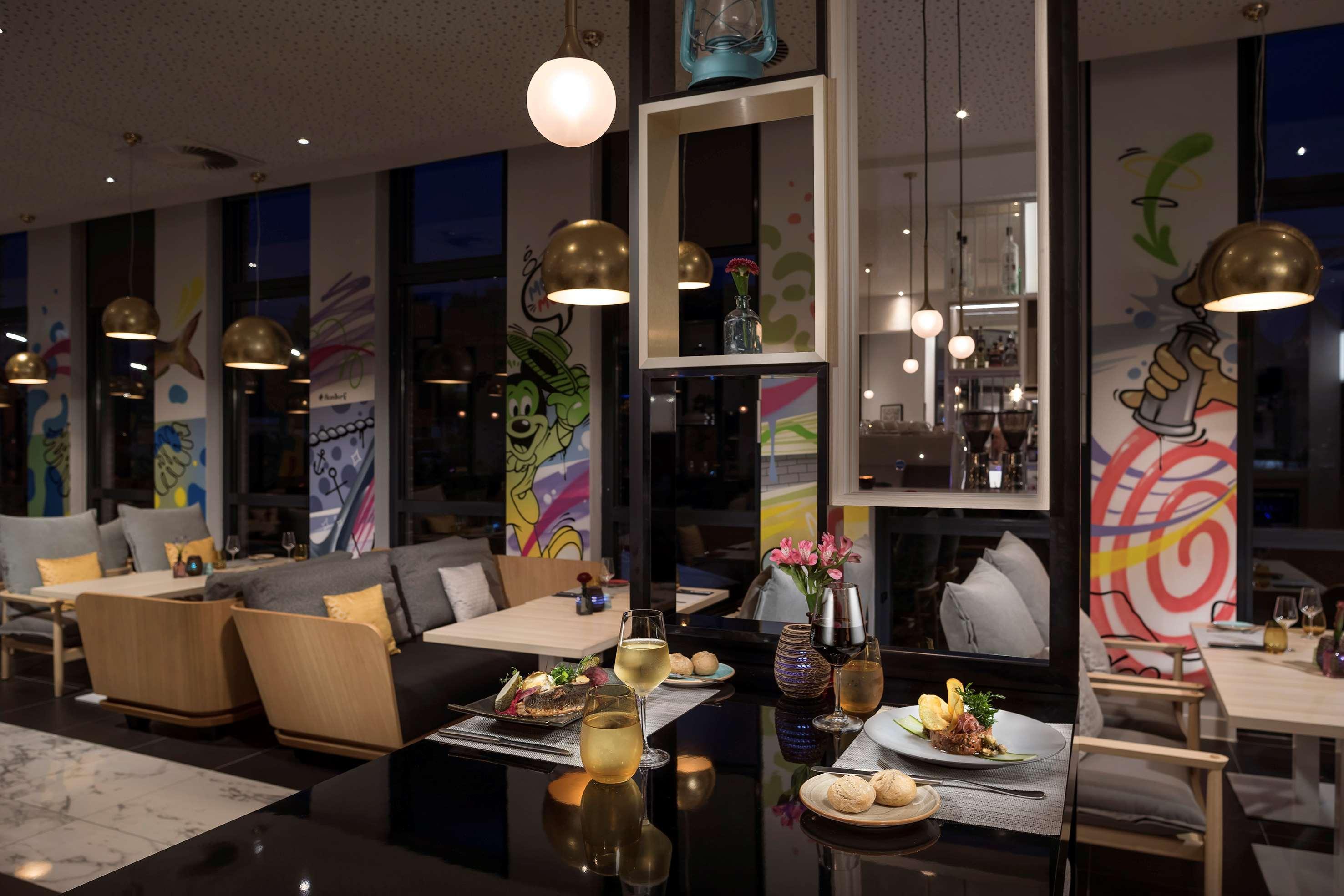 Innside By Melia Hamburg Hafen Exteriör bild
