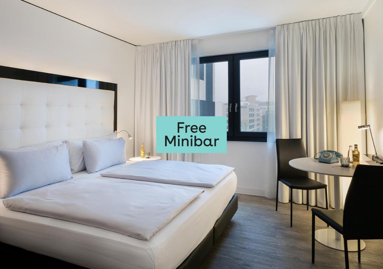 Innside By Melia Hamburg Hafen Exteriör bild